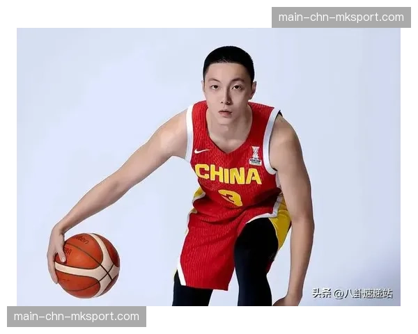 胡明轩：常规赛MVP是团队荣誉，目标是卫冕总冠军